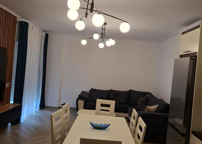 公寓 Patrisi Sarandë